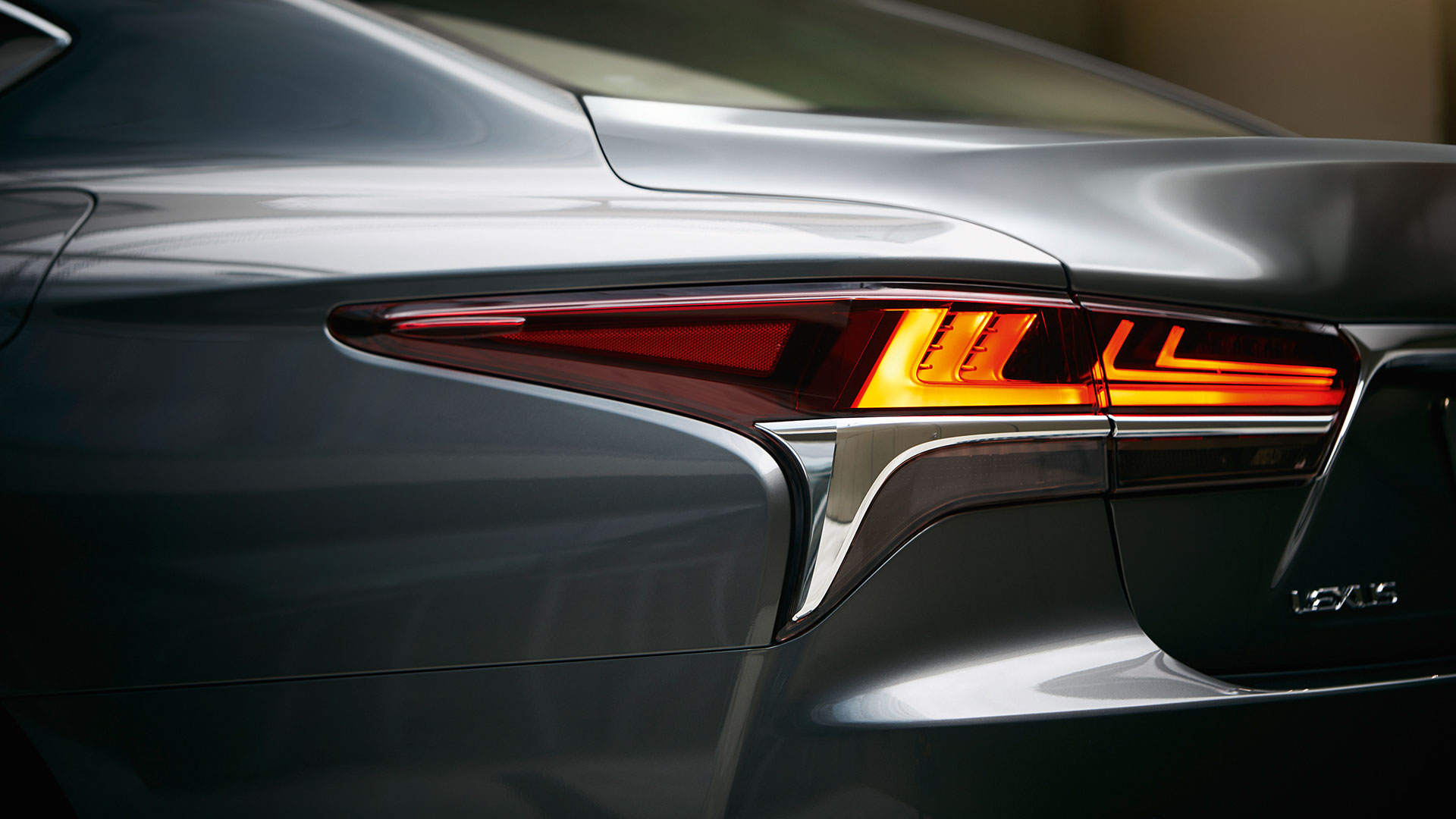 2018 lexus ls gallery 001 exterior