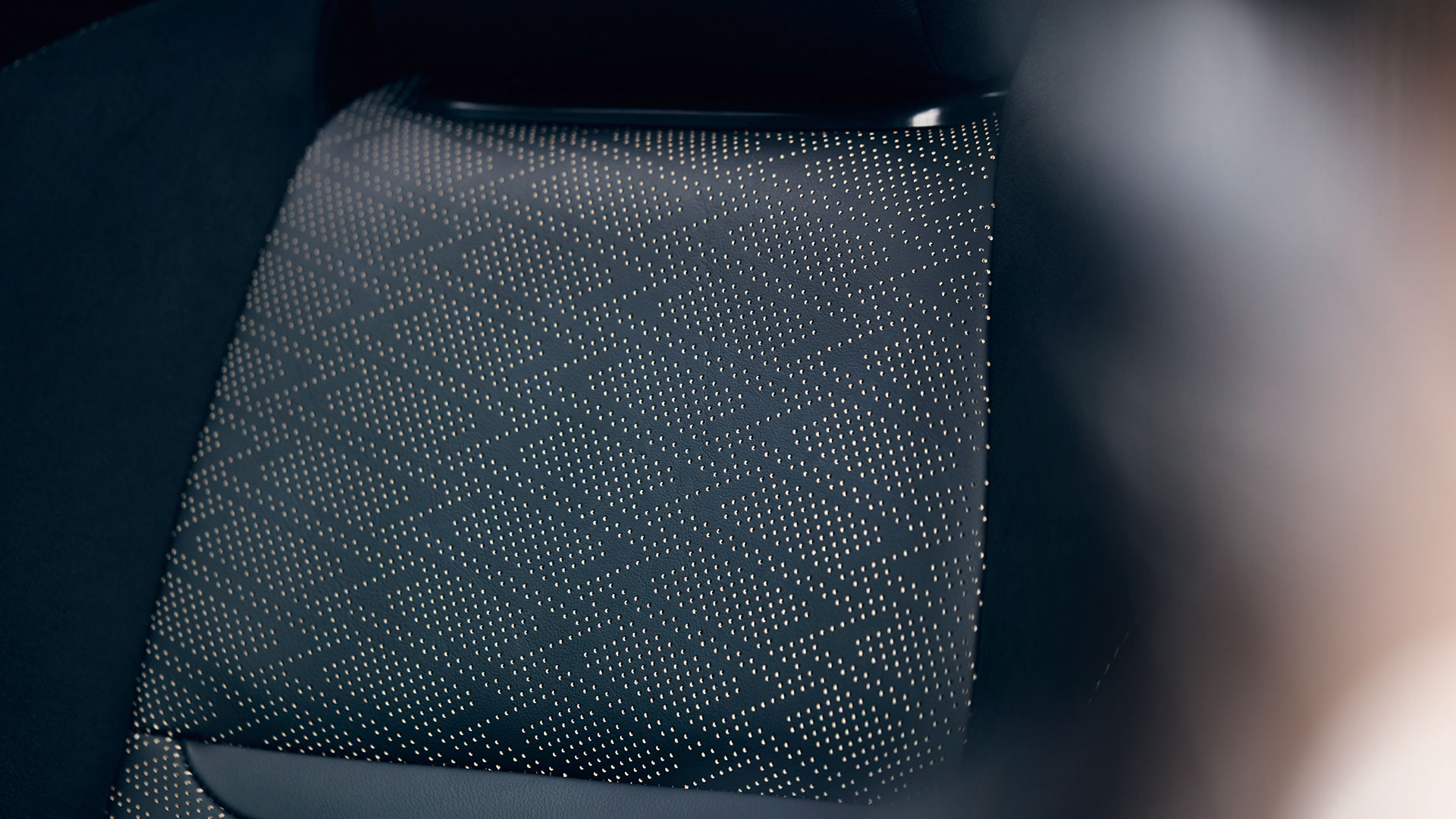 2018 lexus ls gallery 001 exterior