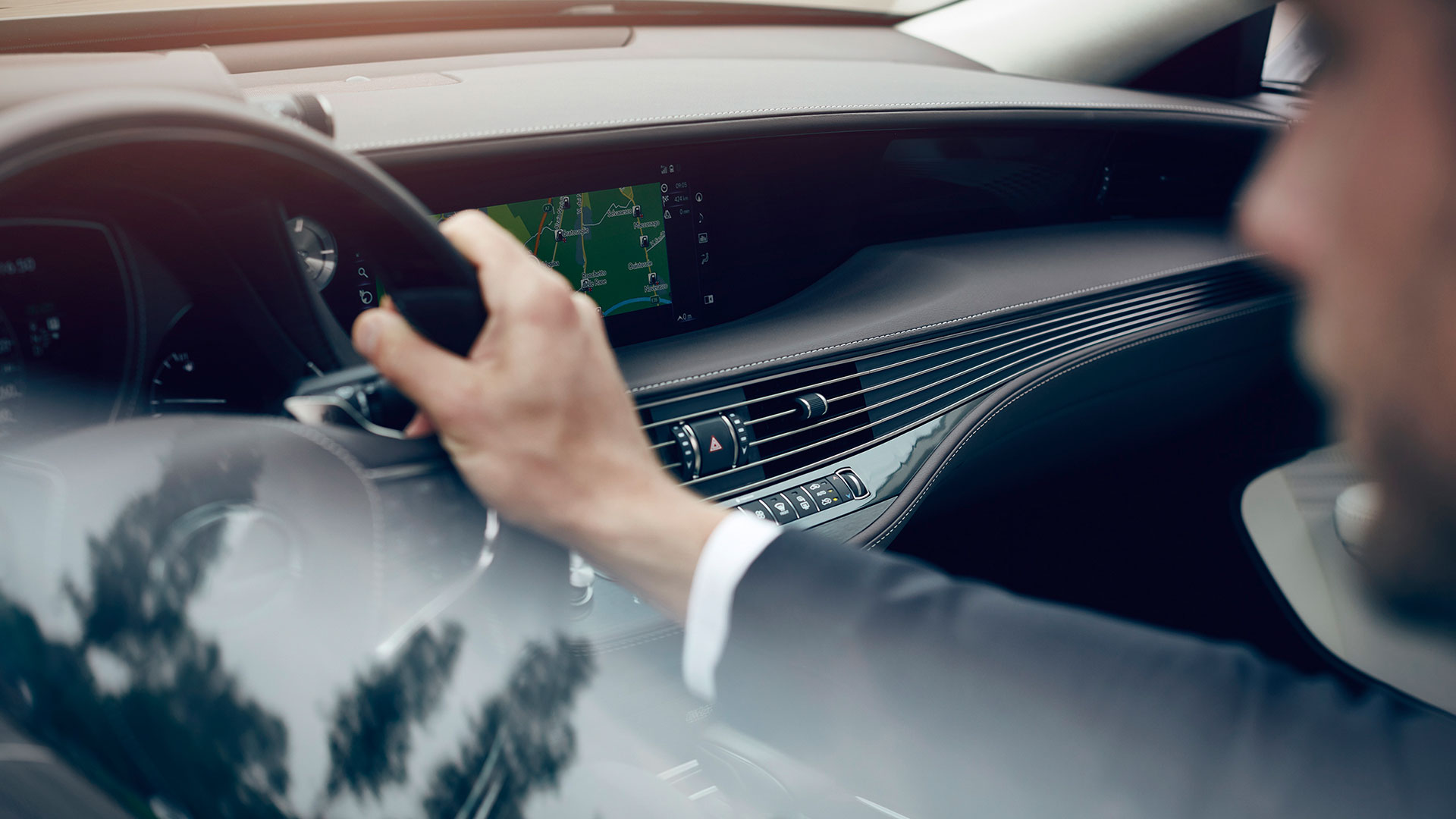 2018 lexus ls gallery 001 exterior