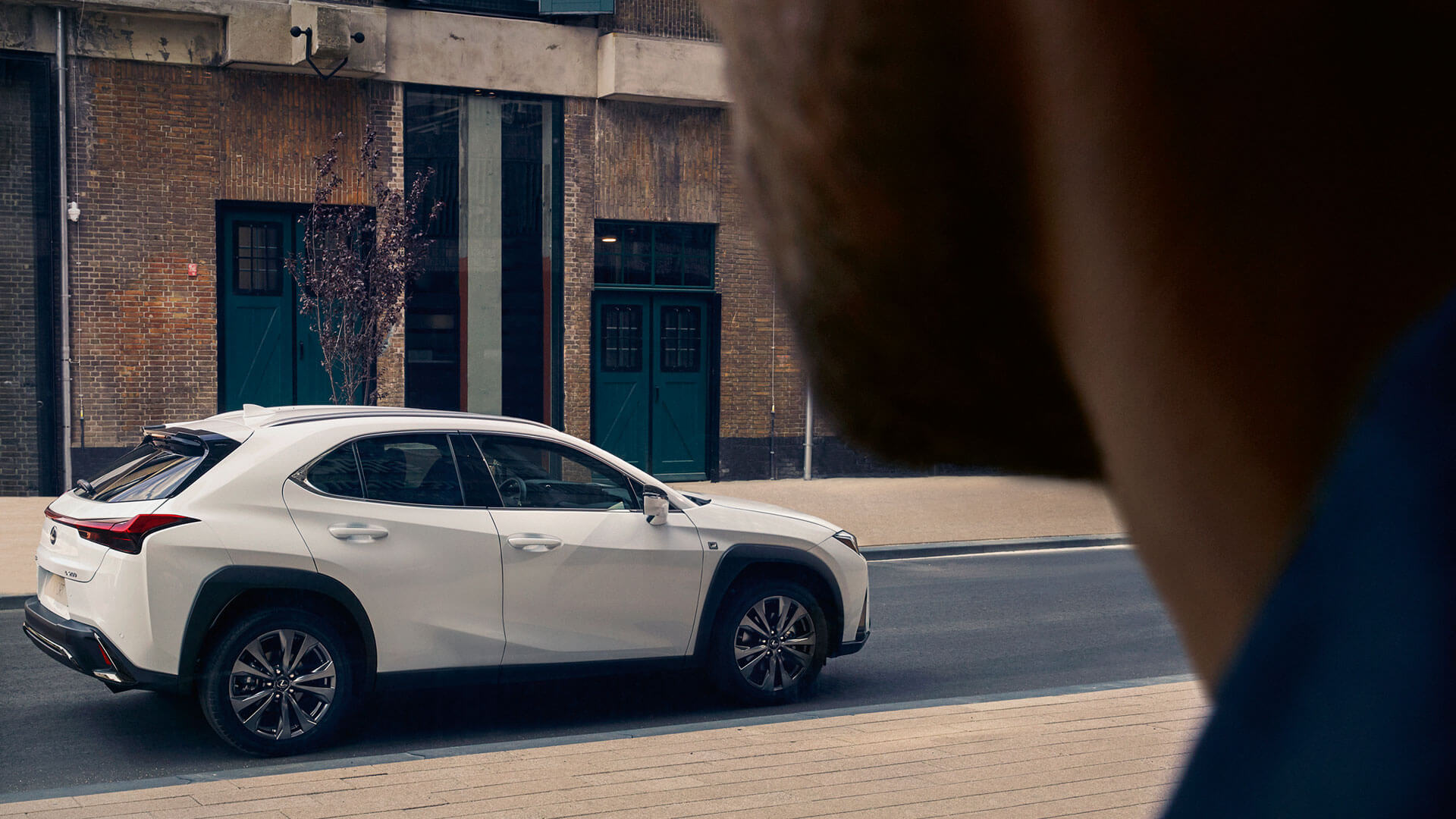 2018 lexus ux gallery 001 