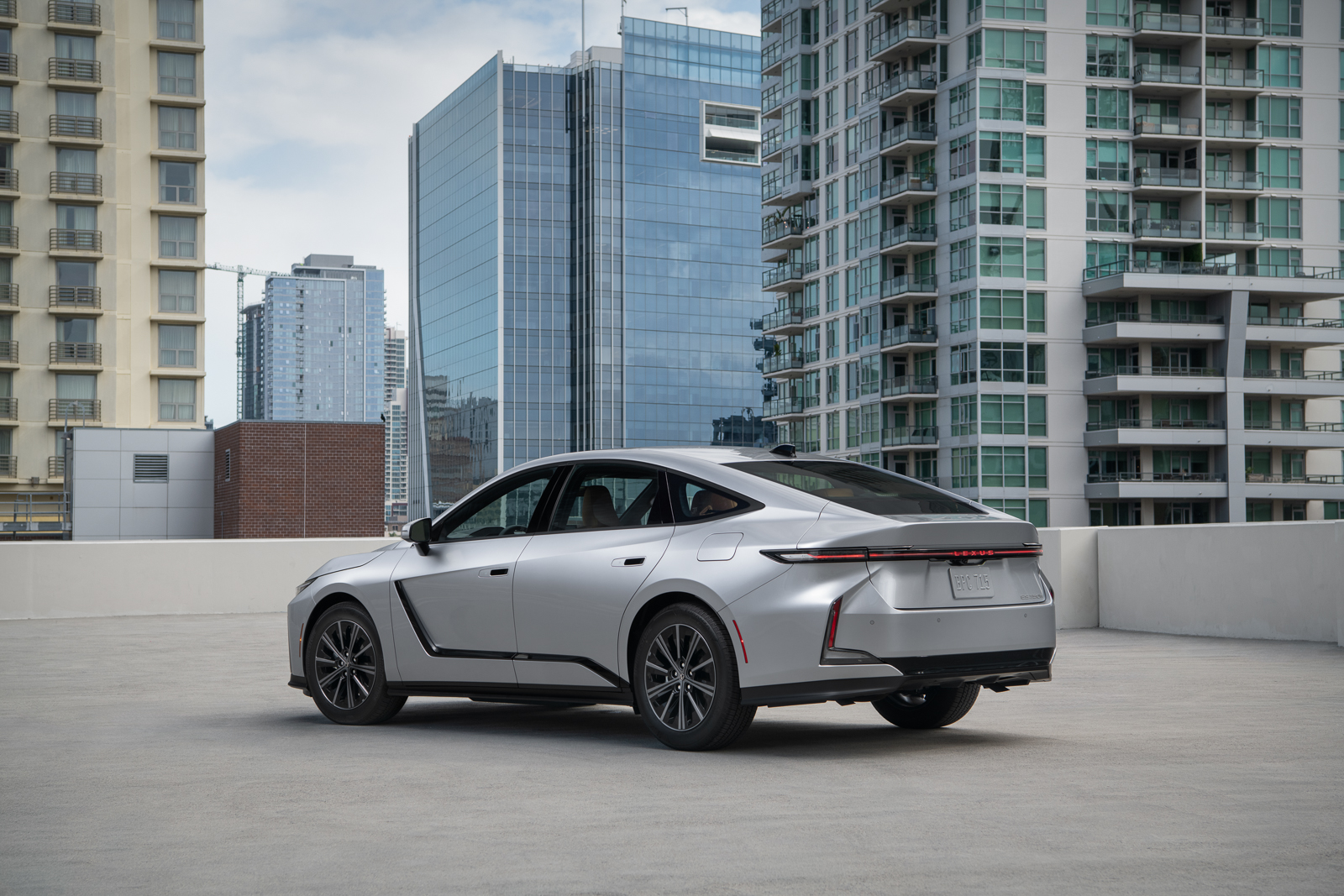 2026 lexus es gallery 001 exterior