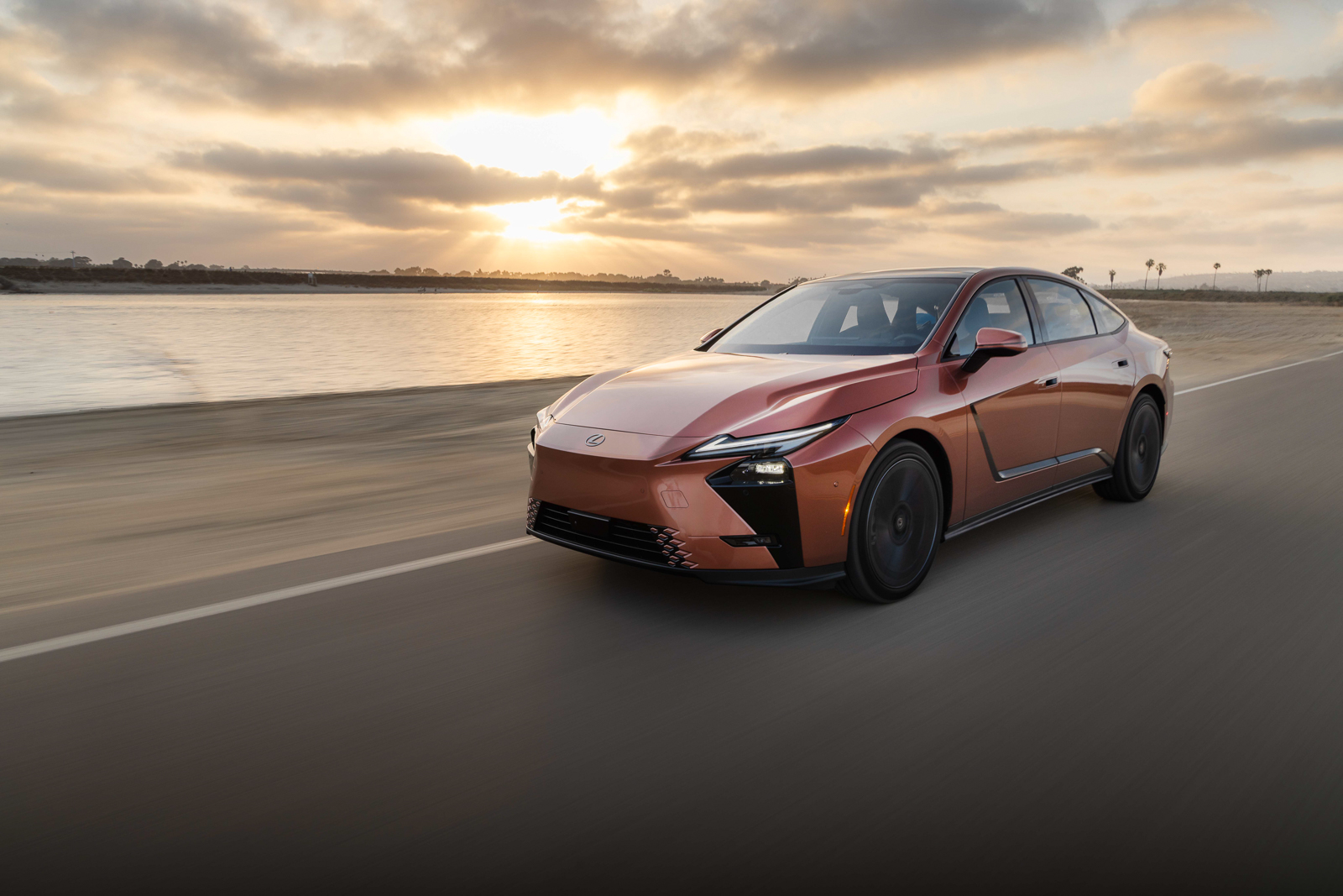 2026 lexus es gallery 001 exterior