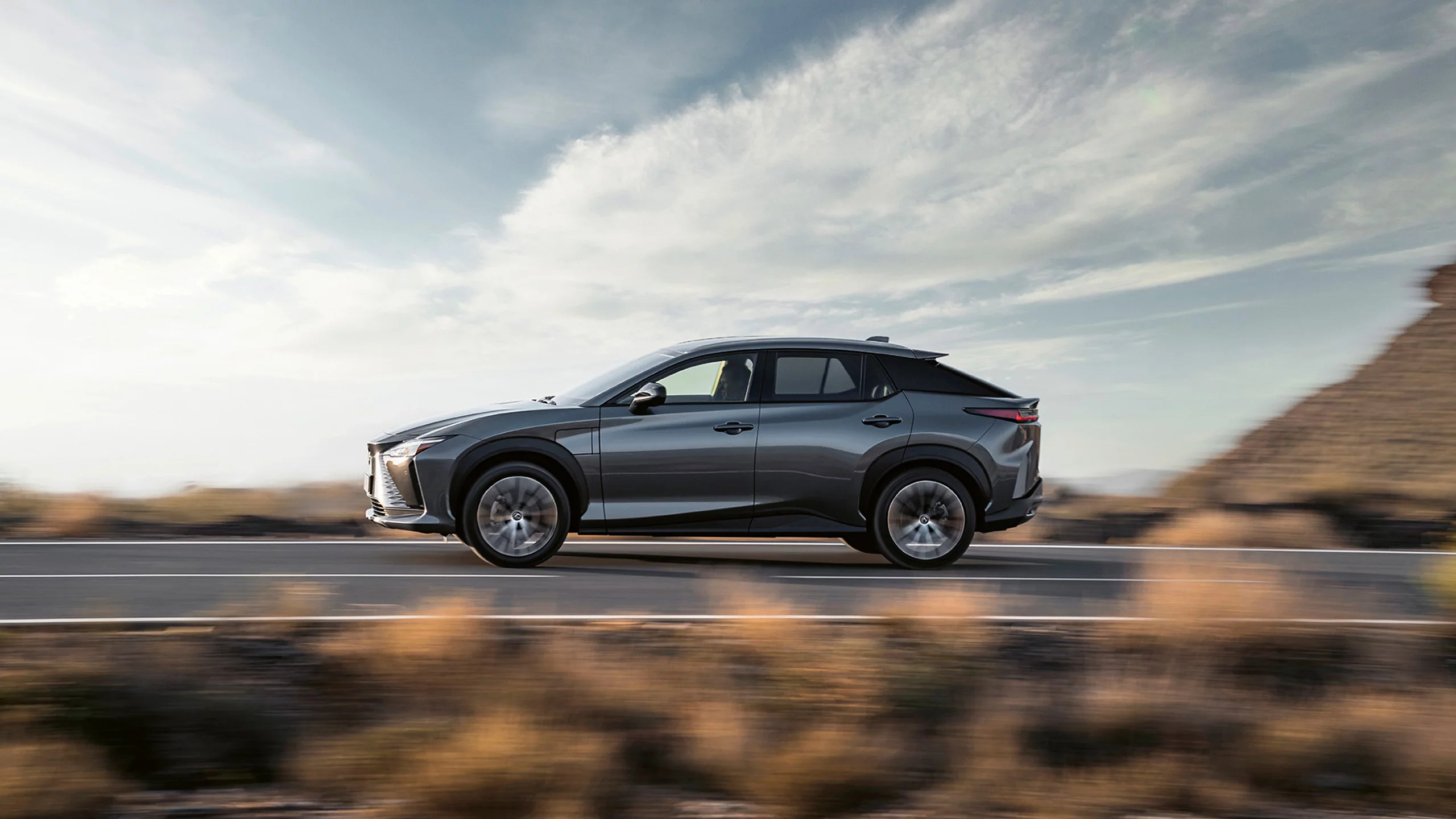 Lexus RZ — ЕЛЕКТРИЧНІ LEXUS RZ 500e та RZ 550e